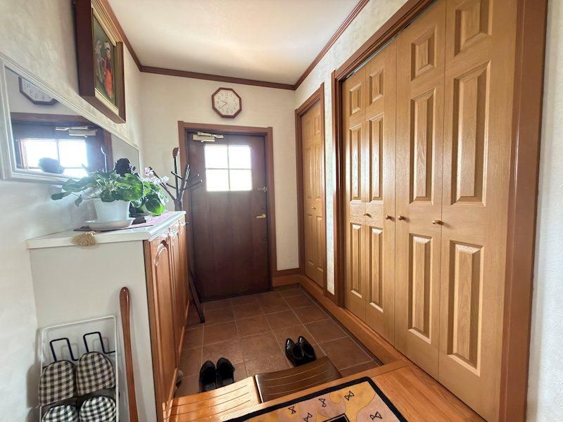 4LDK Detached House for Sale in Karuizawa East, Nagano - Thumbnail 3