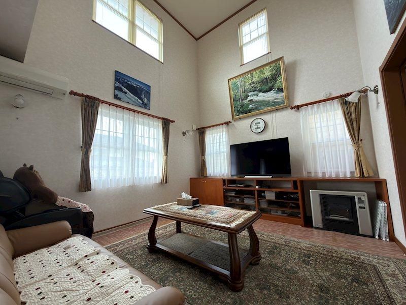 4LDK Detached House for Sale in Karuizawa East, Nagano - Thumbnail 4