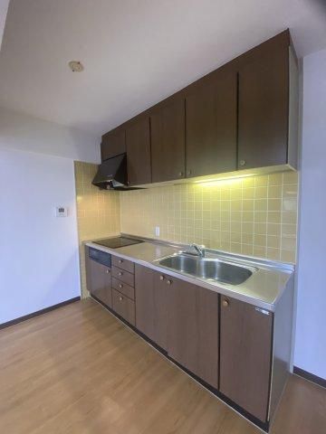 4LDK Apartment for Sale in Minami-ku, Kumamoto City - Thumbnail 4