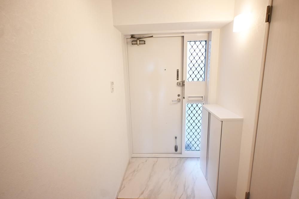 Renovated 2LDK Apartment in Kawasaki, Kanagawa – 24,990,000 Yen - Thumbnail 4