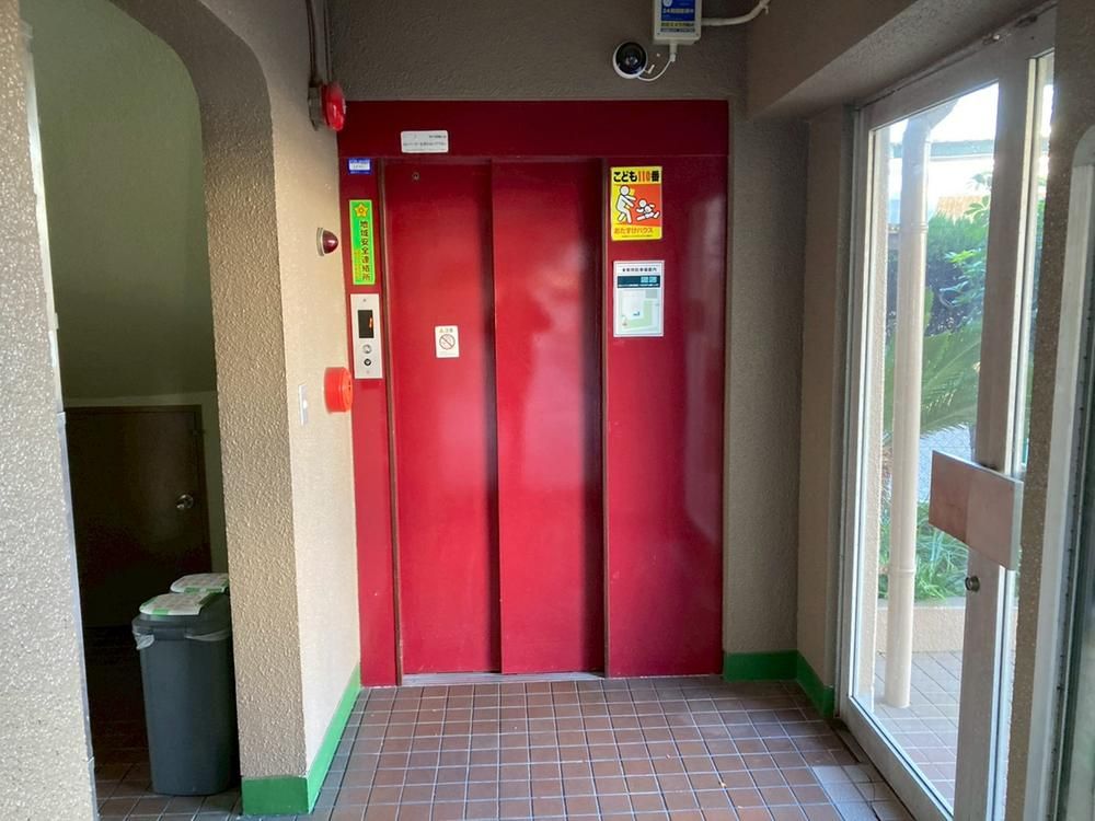 Renovated 2LDK Apartment Near Minami-Miyazaki Station, Miyazaki - Thumbnail 3