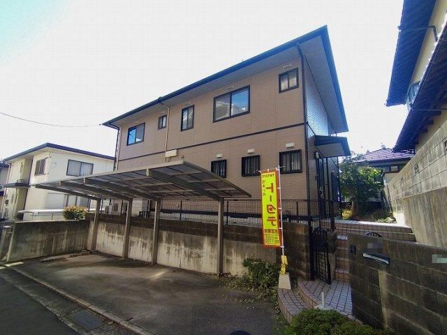 6LDK House in Quiet Hiroshima Residential Area for Sale - Thumbnail 2