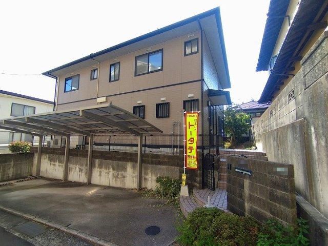 6LDK House in Quiet Hiroshima Residential Area for Sale - Thumbnail 3