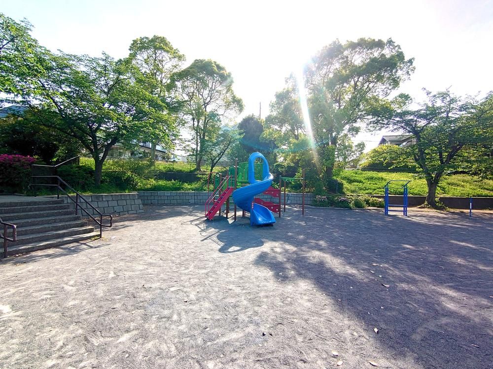 Land for Sale in Kaminocho, Sakae Ward, Yokohama - 132.61 sqm - Thumbnail 4