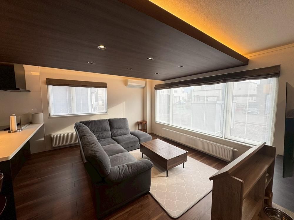3LDK Design Home in Kutchan, Hokkaido with Mountain View - Thumbnail 4