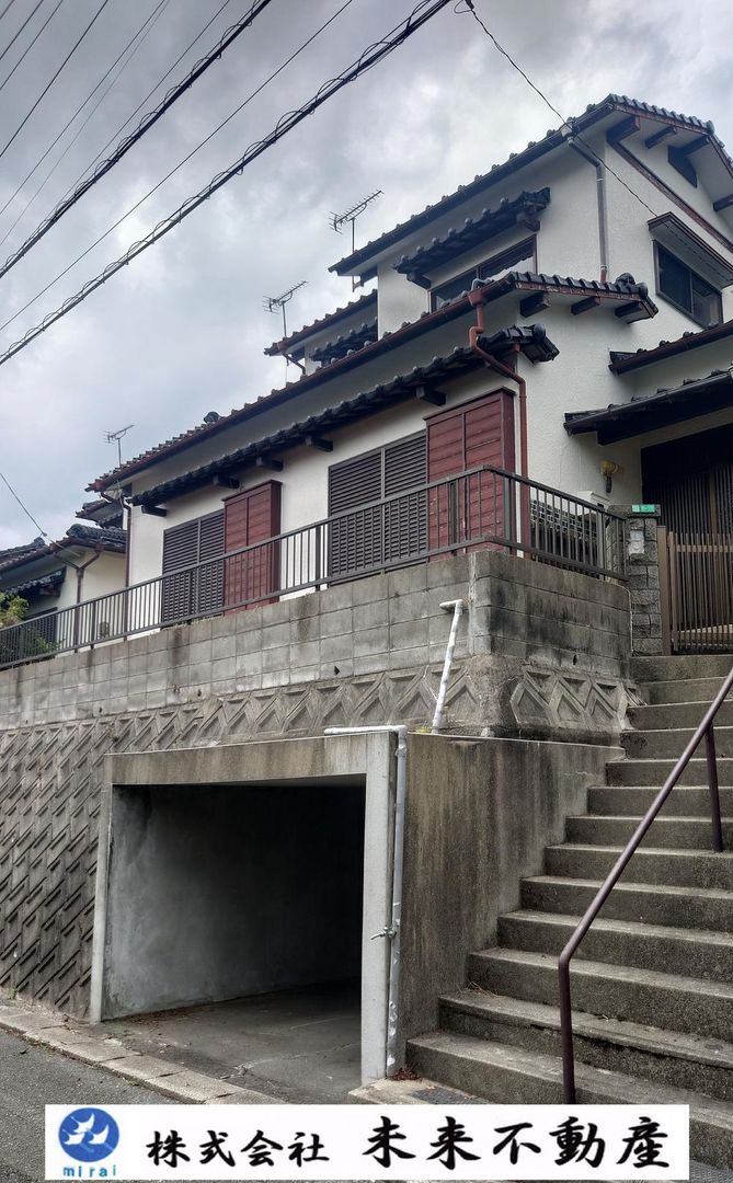4DK House in Kokuraminami-ku with Garden for 6.98 Million Yen - Thumbnail 2