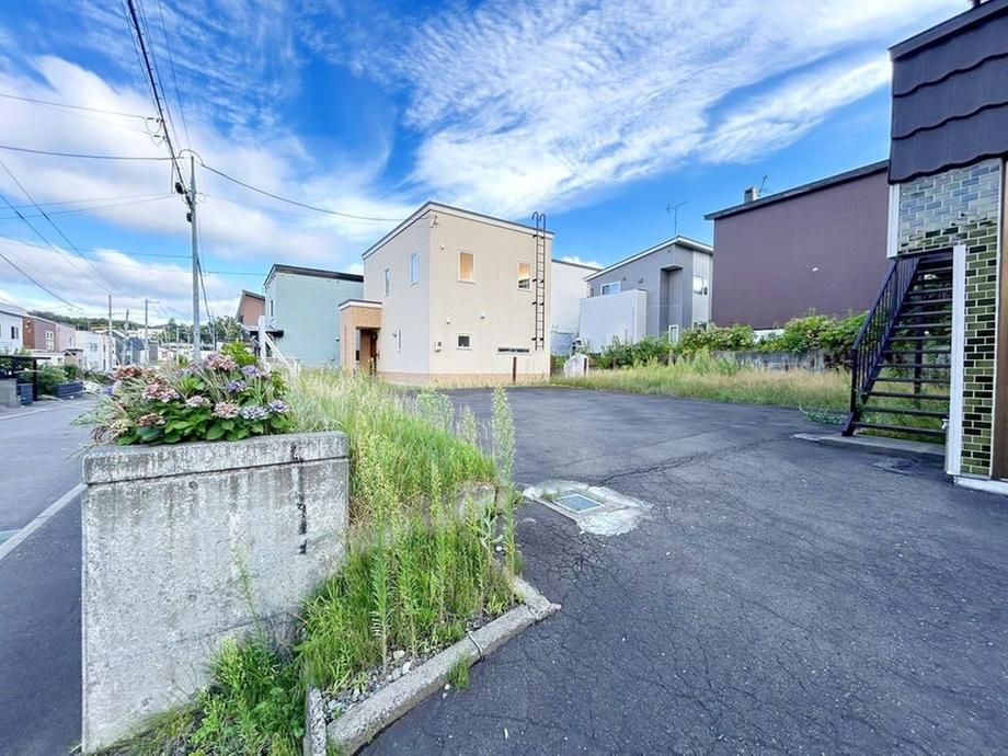 198 sqm Land for Sale in Kiyota Ward, Sapporo, Hokkaido - Thumbnail 2
