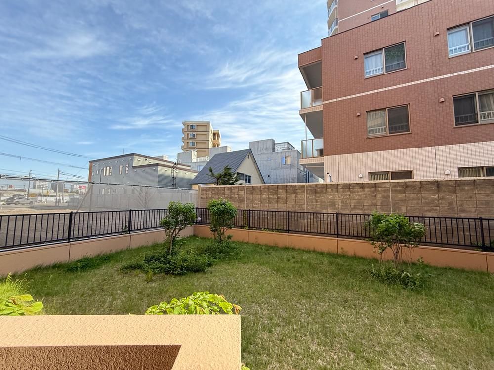 Renovated 1R+S Apartment for Sale in Shiroishi, Sapporo - Thumbnail 3