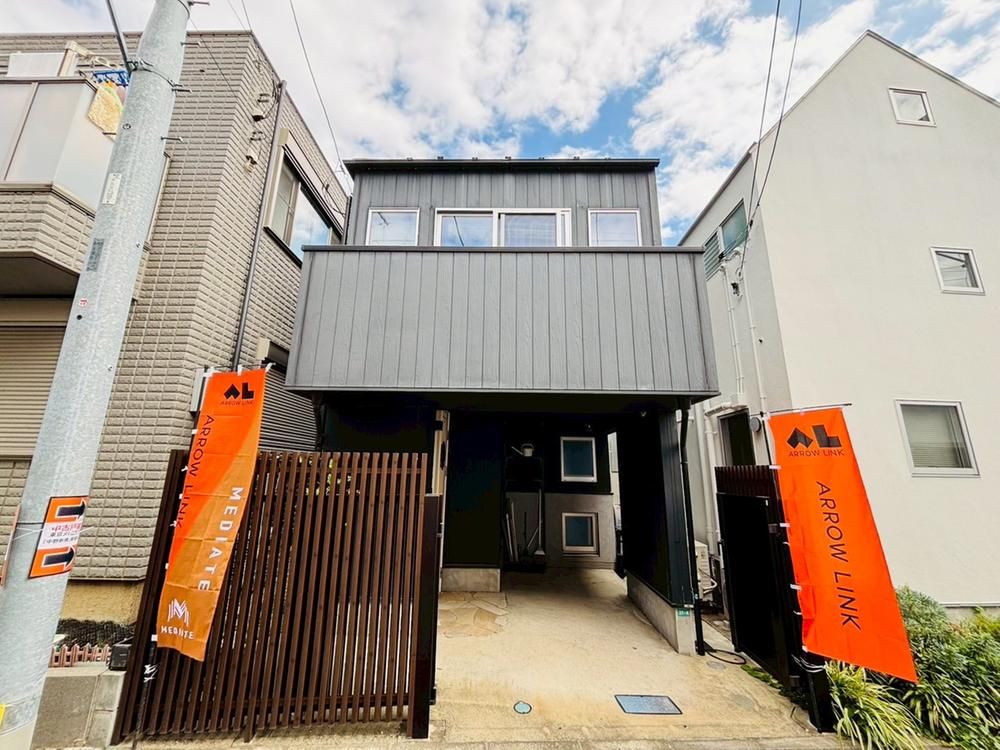 3LDK House for Sale in Nakano, Tokyo - 73.69m2 - Thumbnail 2