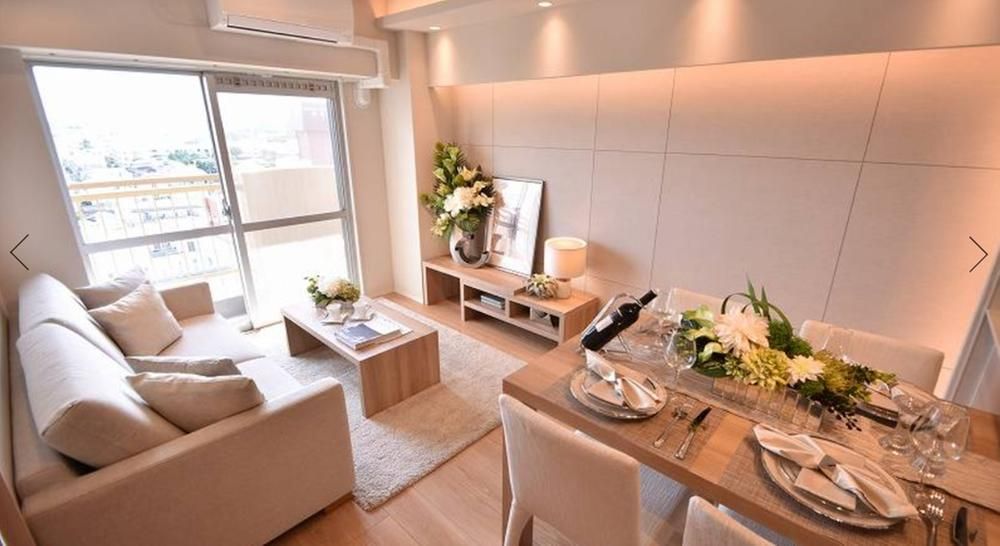 2LDK Apartment for Sale in Aobadai, Meguro-ku, Tokyo - Thumbnail 3