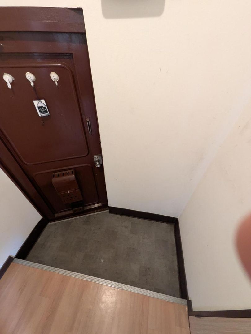 3DK Apartment for Sale in Tsurumi, Yokohama - 40.77m² - Thumbnail 2