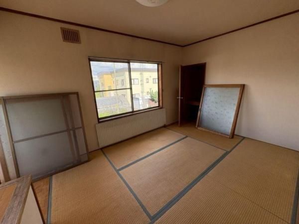 3LDK Resale House in Asahikawa, Hokkaido for 3.2 Million Yen - Thumbnail 4