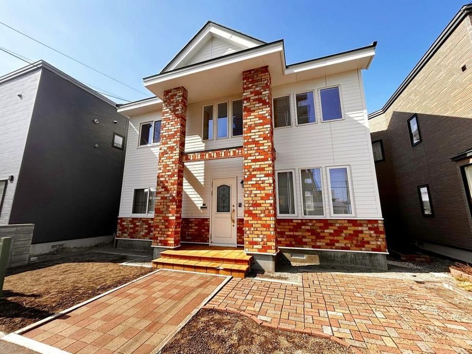 4LDK House for Sale in Toyohira Ward, Sapporo, 122.55 sqm - Thumbnail 2