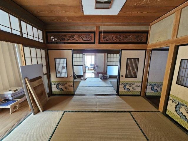 7DK Detached House for Sale in Koshu City, Yamanashi - Thumbnail 3