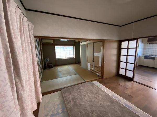 4DK House for Sale in Mimata, Miyazaki - 4.05 Million Yen - Thumbnail 4