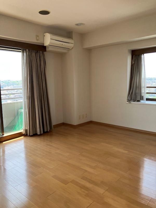 2LDK Apartment in Asaka, Saitama – 93.77m² - Thumbnail 4