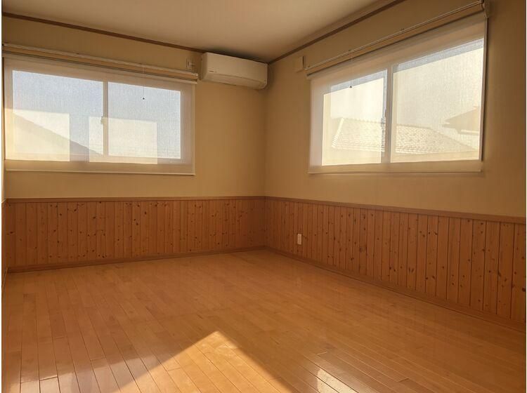 4LDK Detached House for Sale in Toyama City with 312.87m² Land - Thumbnail 4