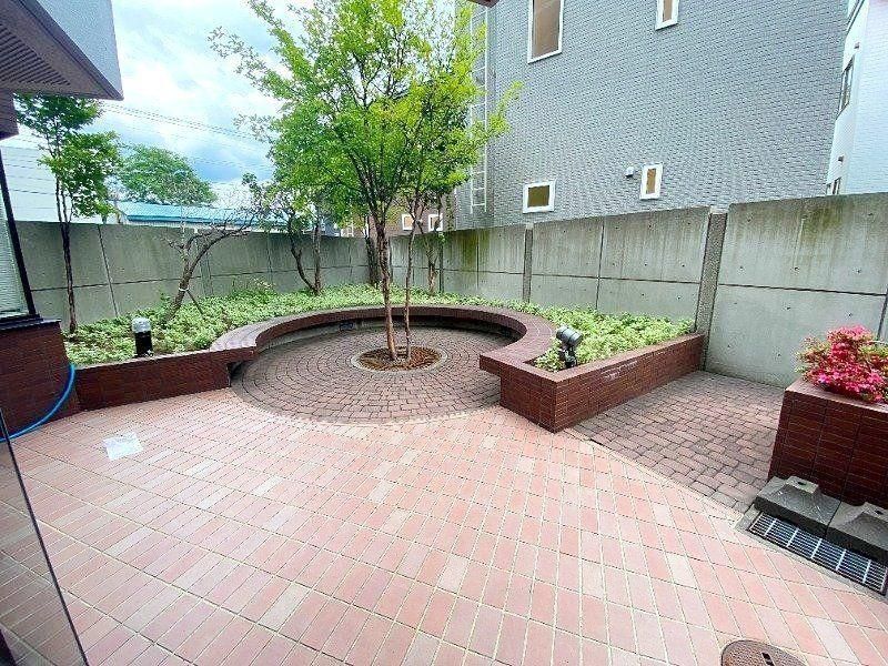 3LDK Apartment for Sale in Minami-ku, Sapporo, 79.44m² - Thumbnail 3
