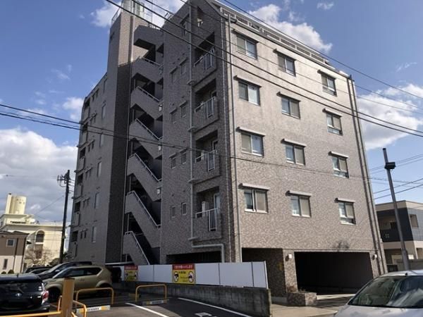 2LDK Apartment for Sale in Tsuchiura, Ibaraki - 51.85m² - Thumbnail 2