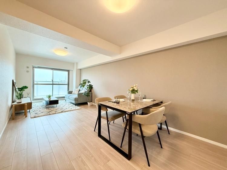 4LDK Apartment for Sale in Takatsuki, Osaka - 119.65 sqm - Thumbnail 3