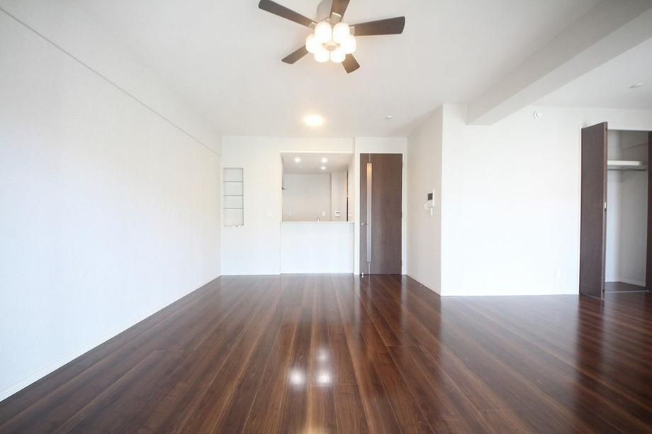 3LDK Ocean View Apartment in Ginowan City, Okinawa - Thumbnail 3