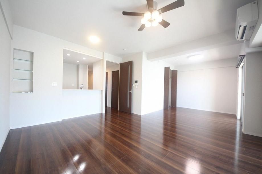 3LDK Ocean View Apartment in Ginowan City, Okinawa - Thumbnail 4