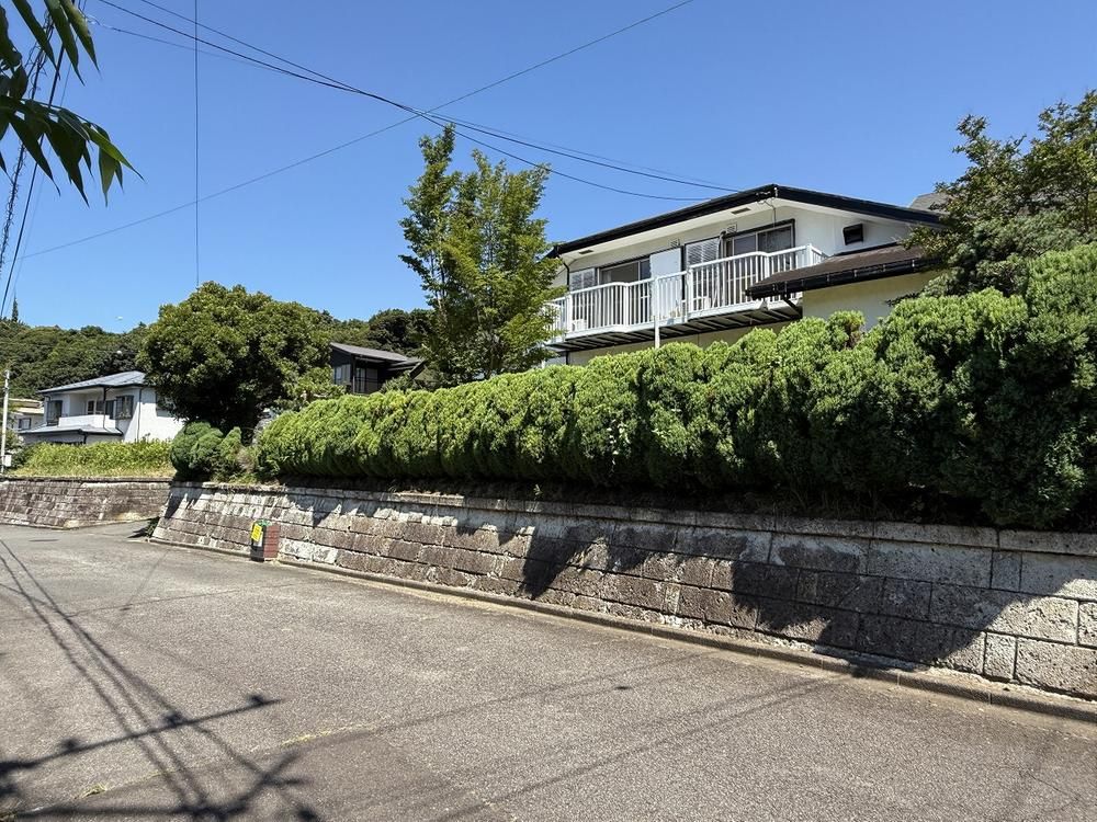 Land for Sale in Hayama, Kanagawa – 442.93 sqm Corner Lot - Thumbnail 3