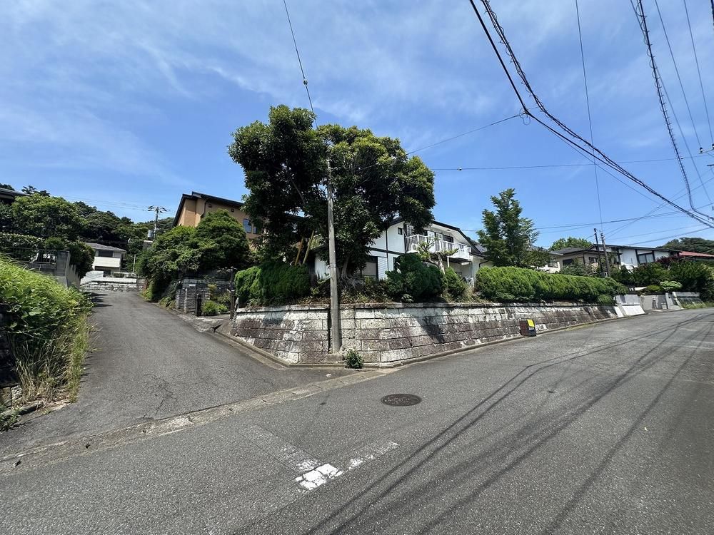 Land for Sale in Hayama, Kanagawa – 442.93 sqm Corner Lot - Thumbnail 2