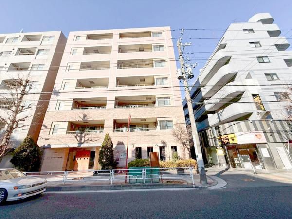 2LDK Apartment for Sale in Honmoku, Yokohama - Thumbnail 2