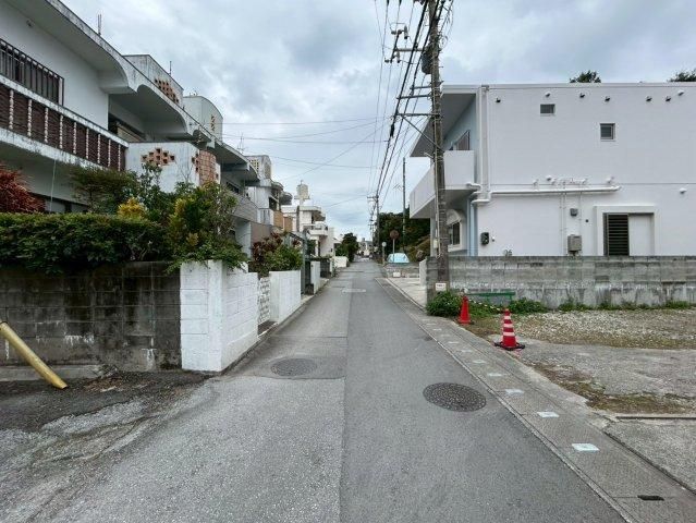 Land for Sale in Shuri Torihori-cho, Naha City, Okinawa - 217.93 sqm - Thumbnail 2