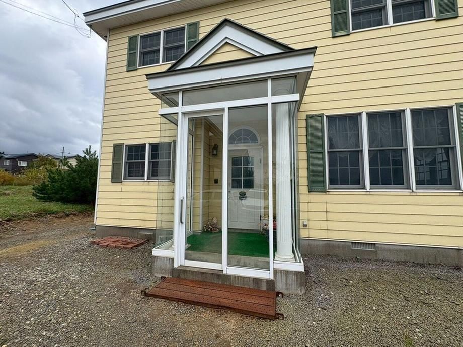 4LDK House for Sale in Hakodate, Hokkaido - 480万円 - Thumbnail 2