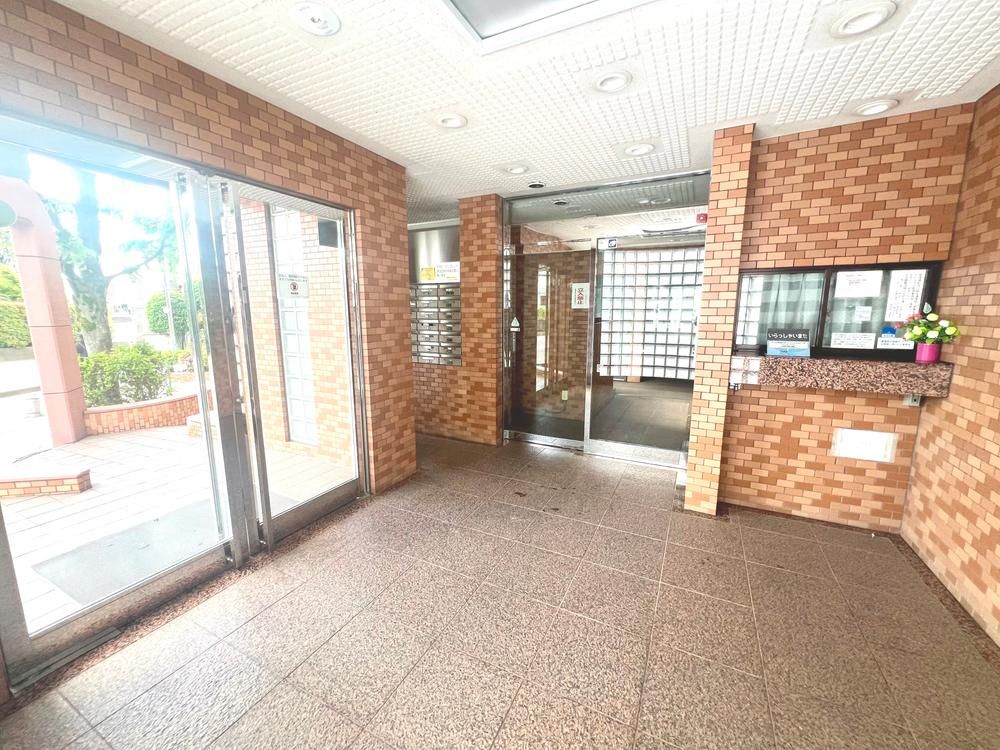 2LDK Apartment for Sale in Yamato City, Kanagawa - Thumbnail 4