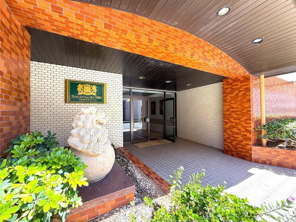 Renovated 1LDK Apartment for Sale in Naha, Okinawa - Thumbnail 3