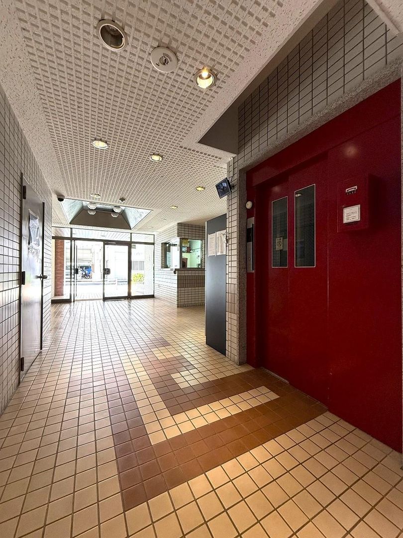Renovated 1LDK Apartment for Sale in Naha, Okinawa - Thumbnail 2
