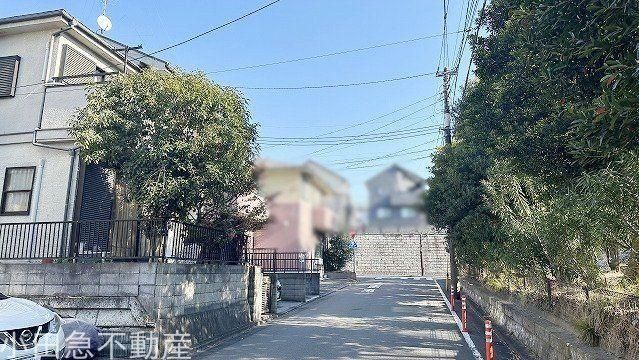 4LDK House for Sale in Ozenji Nishi, Kawasaki - 47 Million Yen - Thumbnail 3