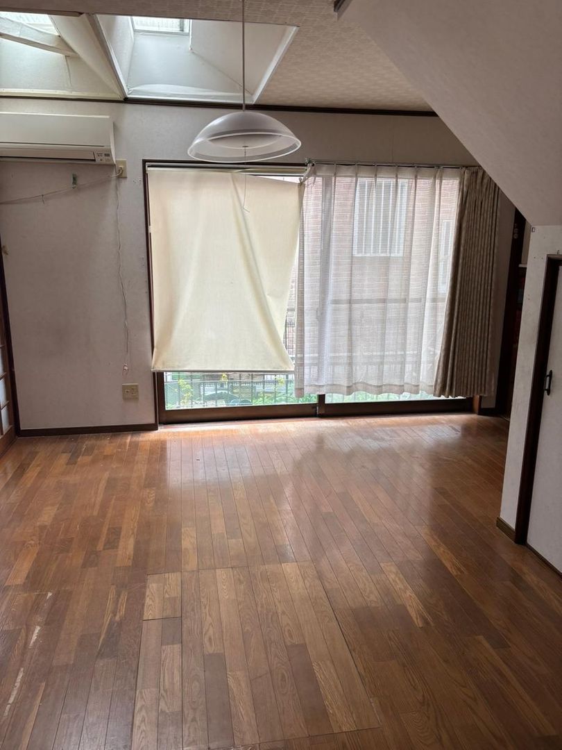 Used 4DK House Near Minami-Miyazaki Station - 112m2 - Thumbnail 3