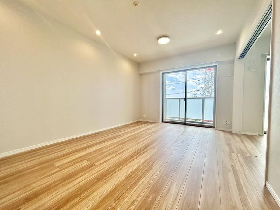 2LDK+S Apartment for Sale in Funabashi, Chiba, 67.68 sqm - Thumbnail 3