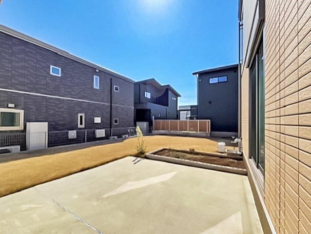 4LDK+S House with Large Garden in Inzai, Chiba - Thumbnail 3