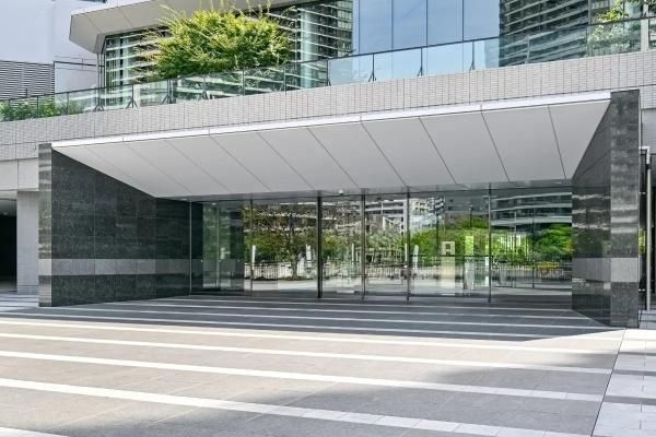 Luxury 3LDK Apartment for Sale in Chuo-ku, Tokyo with Canal Views - Thumbnail 3