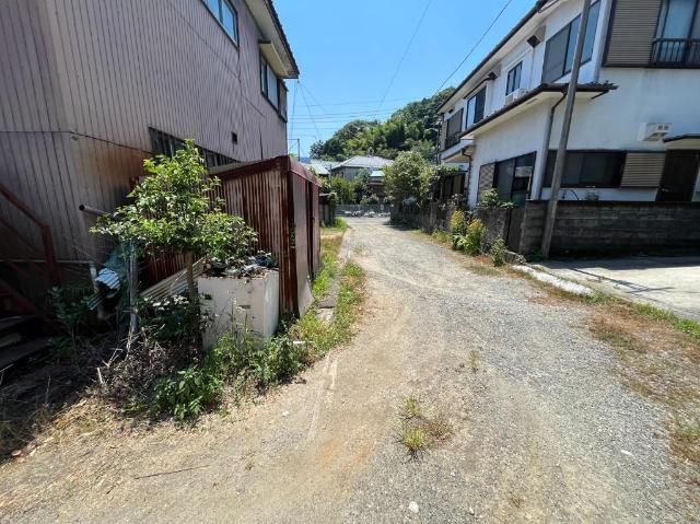 160 sqm Building Plot in Minamiashigara, Kanagawa - Thumbnail 3