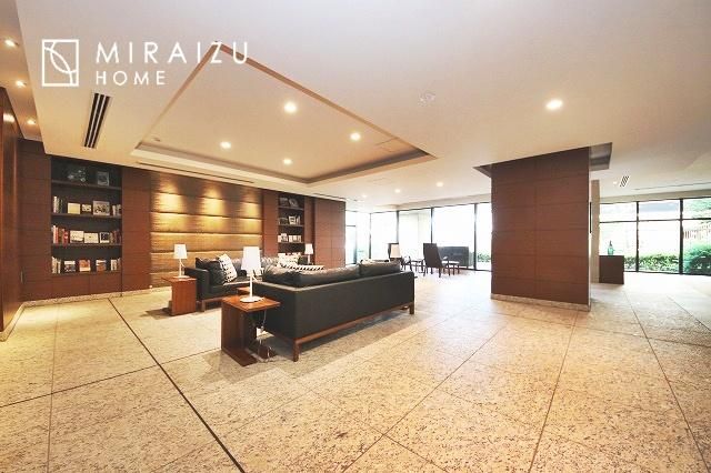 2LDK Apartment for Sale in Aoba, Yokohama, 62.05 sqm - Thumbnail 4