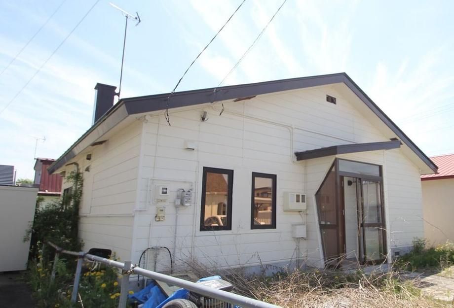 Renovated 3LDK Single-Story House in Obihiro, Hokkaido - Thumbnail 2