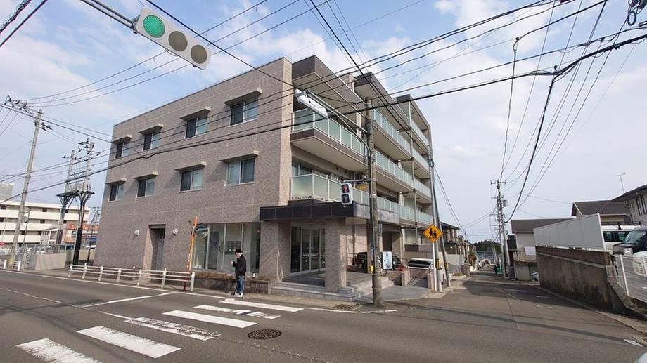 3LDK Apartment for Sale in Taihaku-ku, Sendai, 77.98m2 - Thumbnail 3
