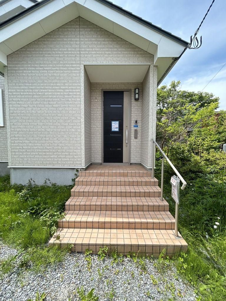 2LDK Detached House for Sale in Yachigashira, Hakodate - Thumbnail 4