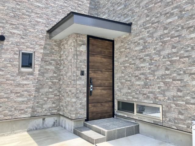 3LDK Modern House for Sale in Togitsu, Nagasaki - Thumbnail 2
