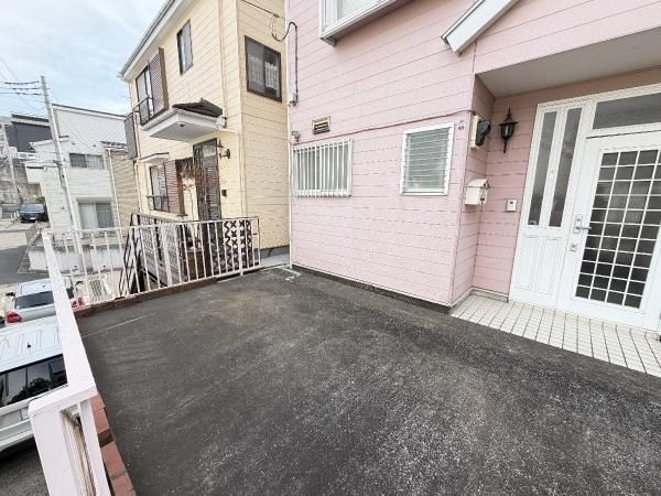 3LDK House for Sale in Konan Ward, Yokohama - 23.8M Yen - Thumbnail 2