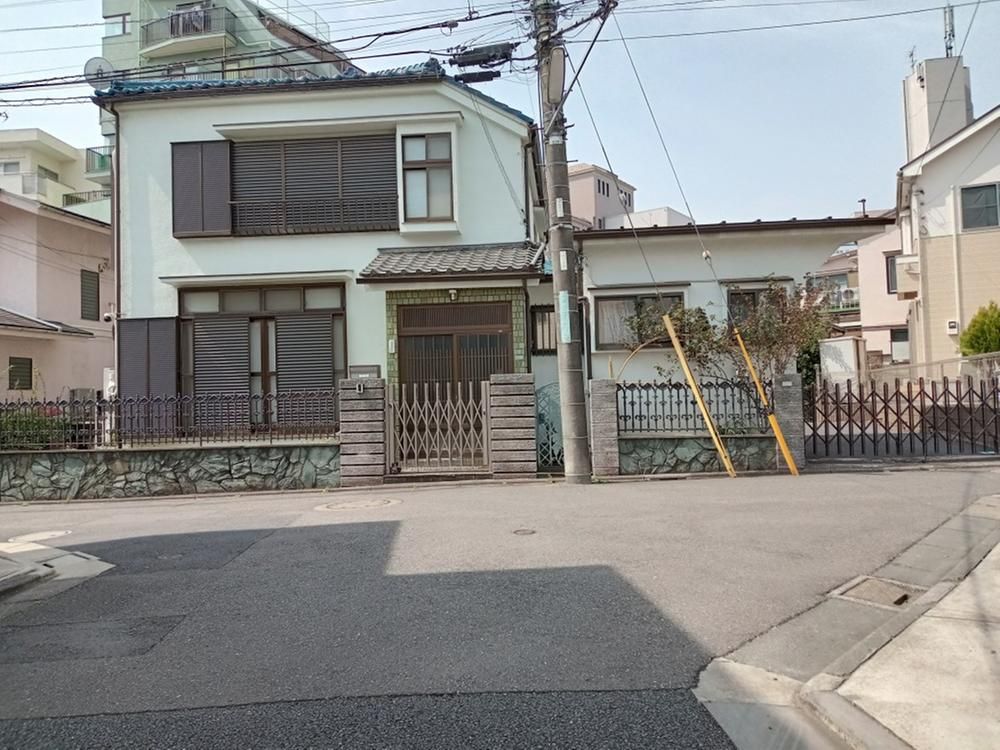 Land for Sale in Setagaya, Tokyo - 175m2 Plot - Thumbnail 4