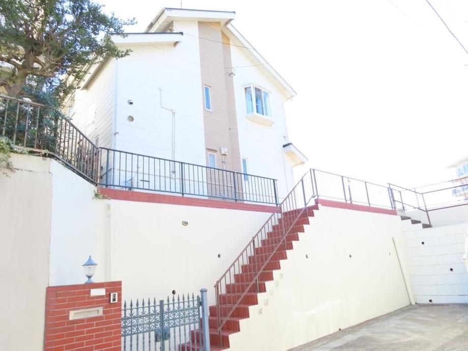Renovated 3LDK+S House in Yokohama, Asahi Ward - 81m2 - Thumbnail 2