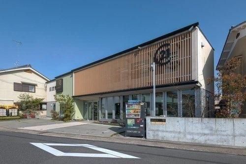 2DK Terrace House for Sale in Nagaokakyo, Kyoto - 15.5M Yen - Thumbnail 2