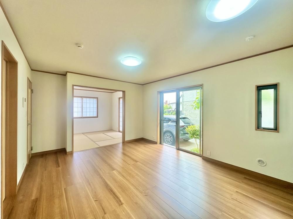 Renovated 4LDK+S House in Akishima, Tokyo - 87.56m² - Thumbnail 4